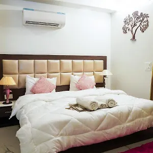 Lime Tree Service - Near Artemis Hospital ,gurgaon Apartment