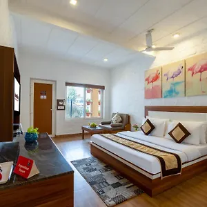 Aapno Ghar & Amusement Park Resort